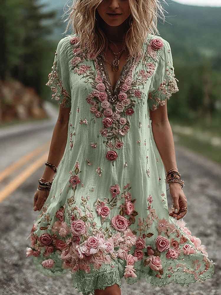 Robe à rayures fleuries élégante pour femme