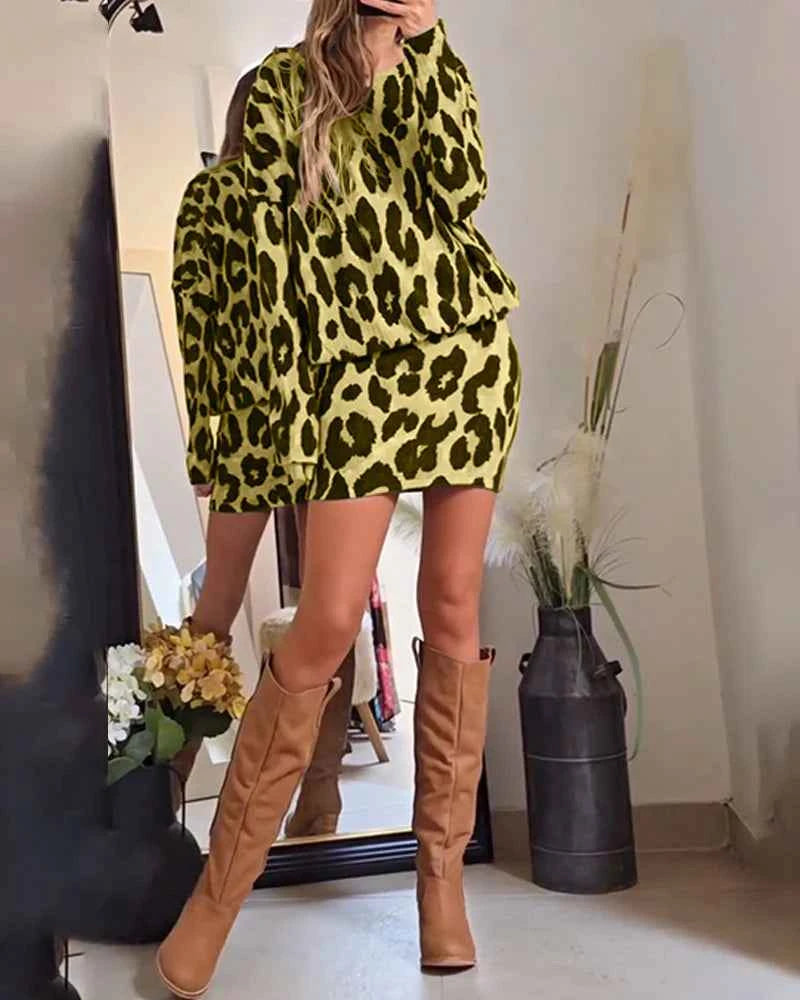 Zafélya® | Robe Pull Léopard à Manches Longues – Féline & Élégante