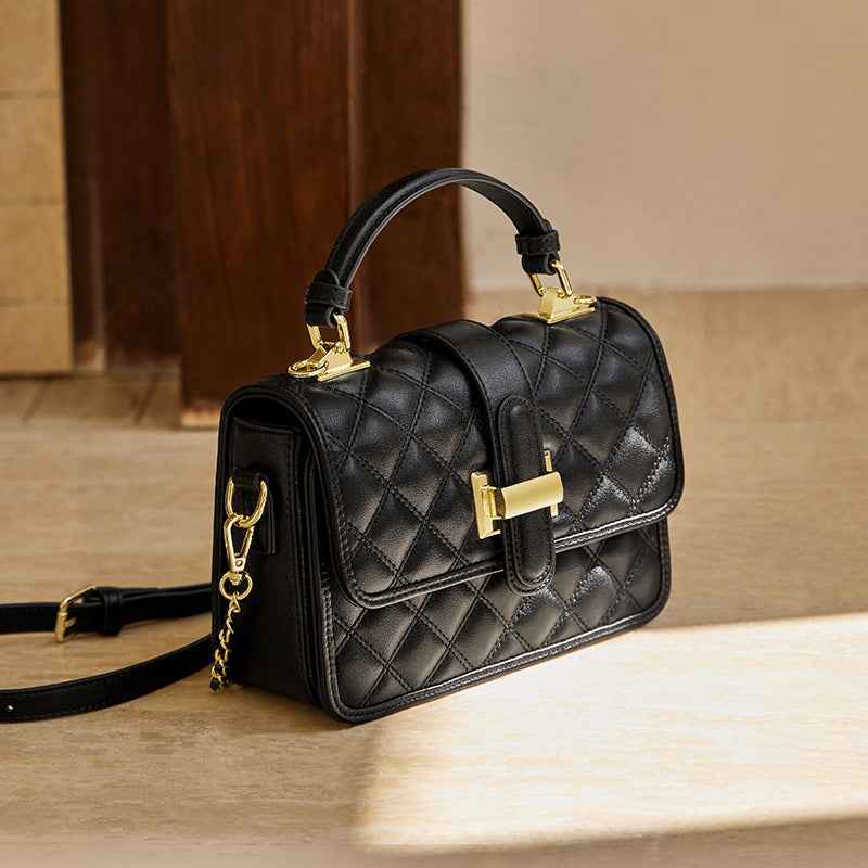 Sac bandoulière en cuir véritable – élégance d’automne et luxe accessible
