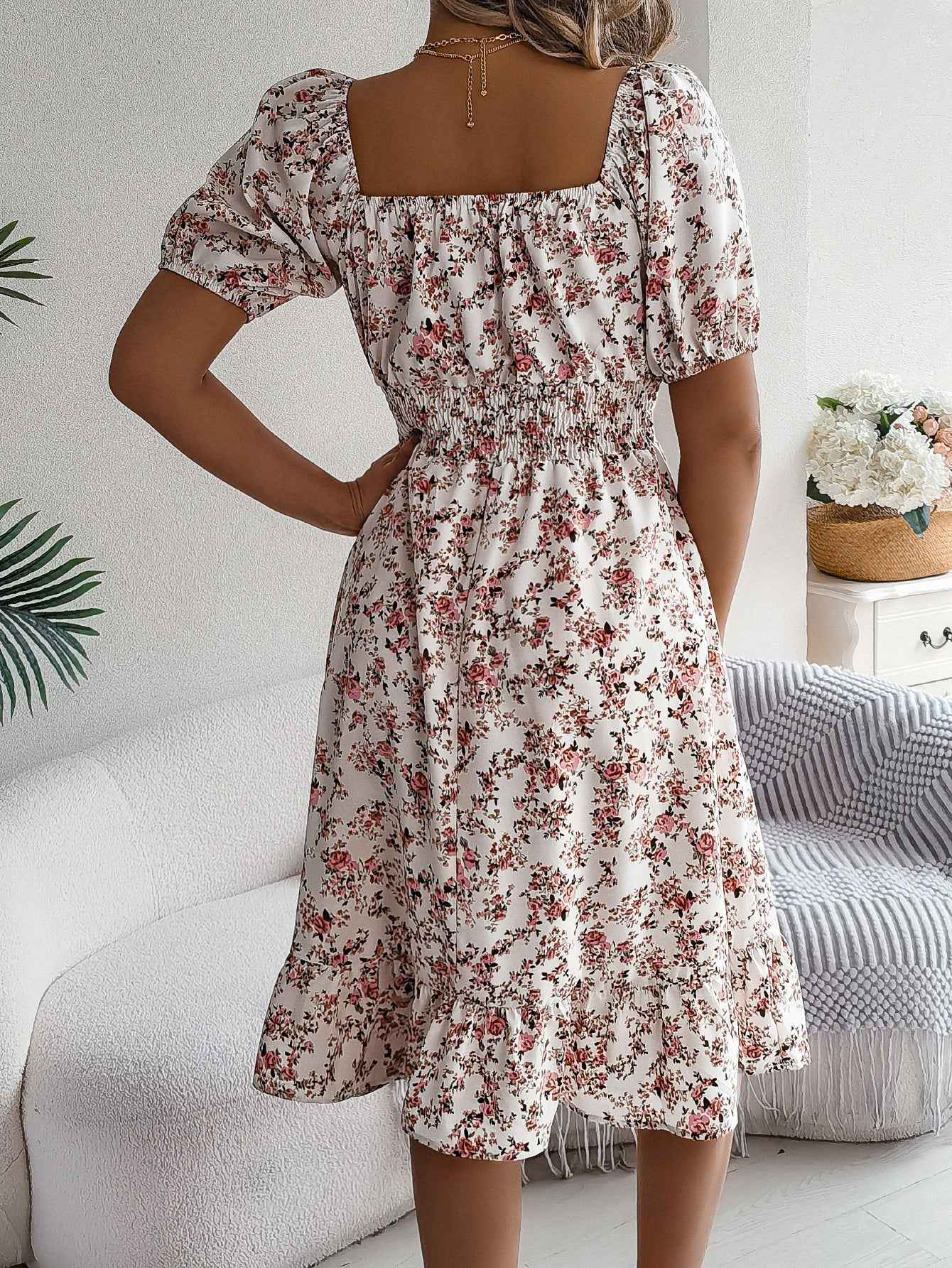 Ismara® | Robe Florale Col Carré Élégance d’Été