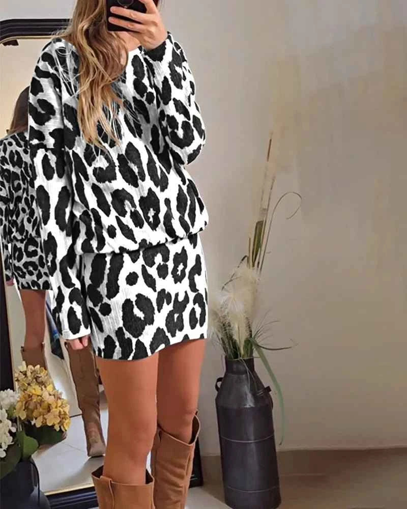 Zafélya® | Robe Pull Léopard à Manches Longues – Féline & Élégante