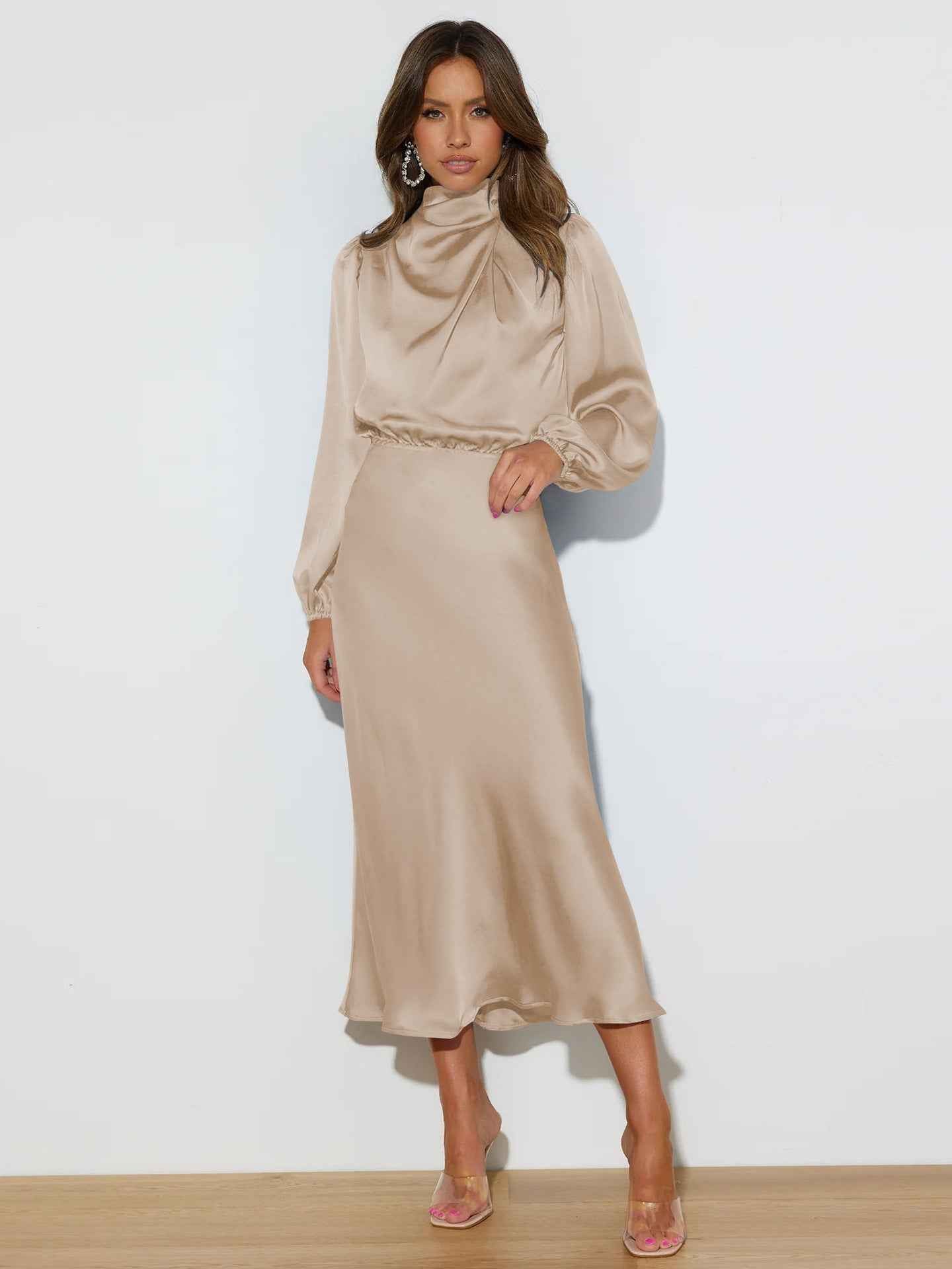 Zinnia® | Robe Halter en Satin Prestige