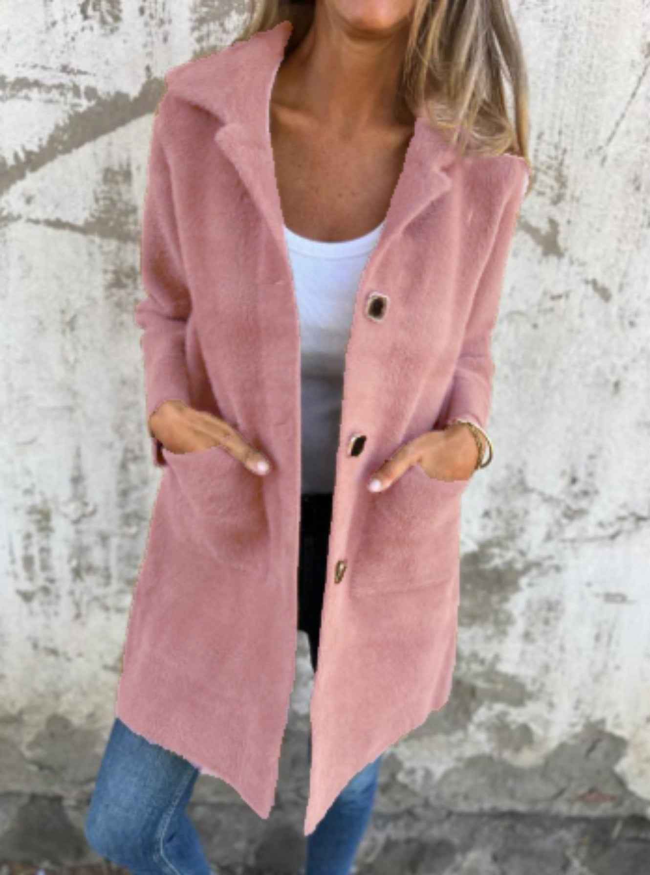 Manteau mi-long à poches et col polo à simple boutonnage