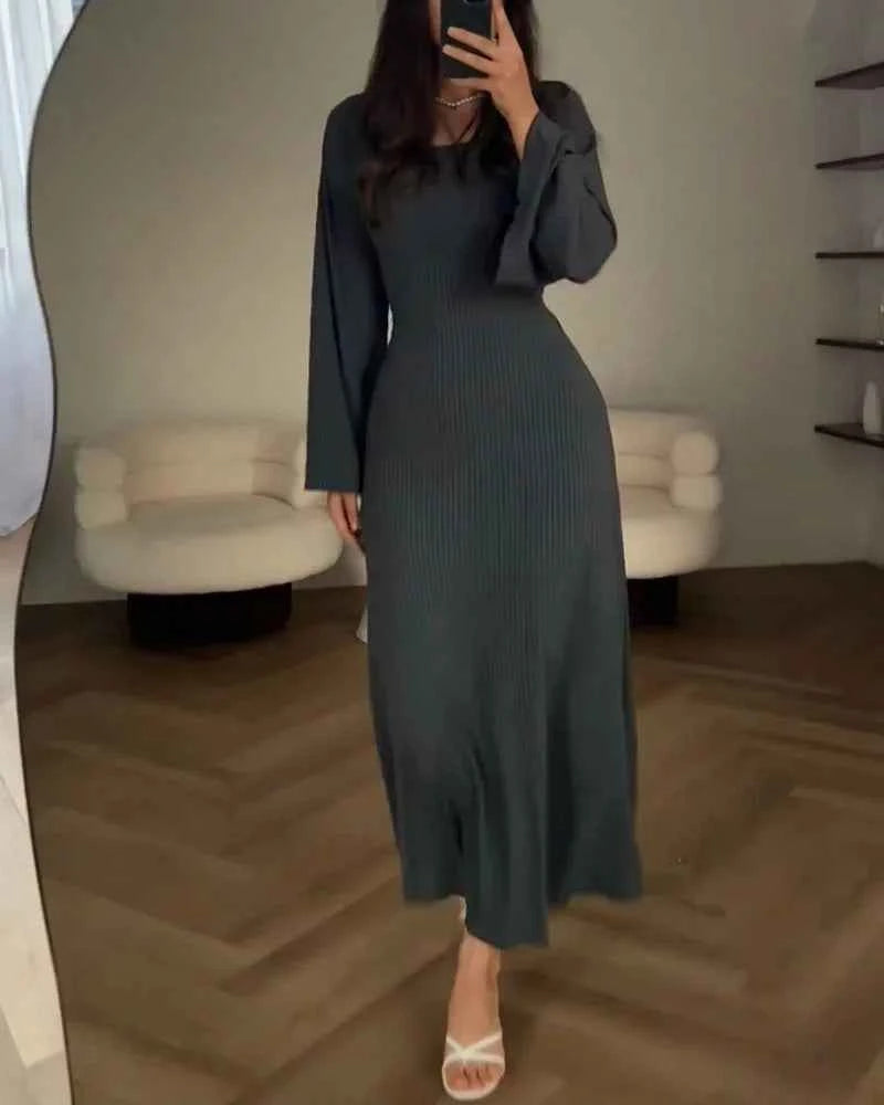 Noémira® | Robe Sculptante à Finesse Pure