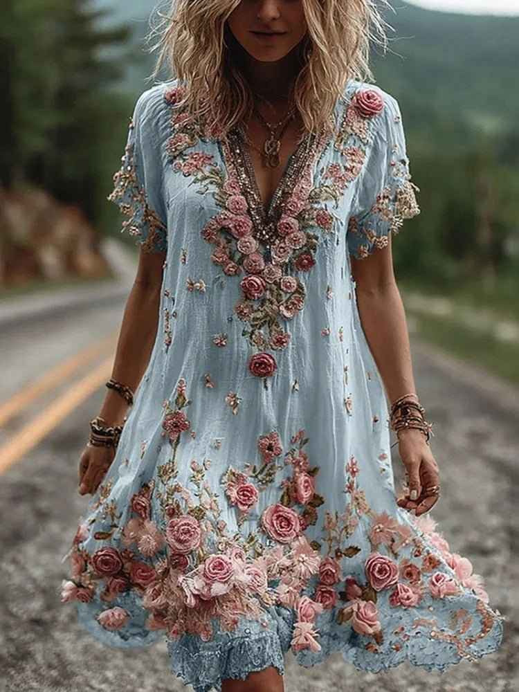 Robe à rayures fleuries élégante pour femme