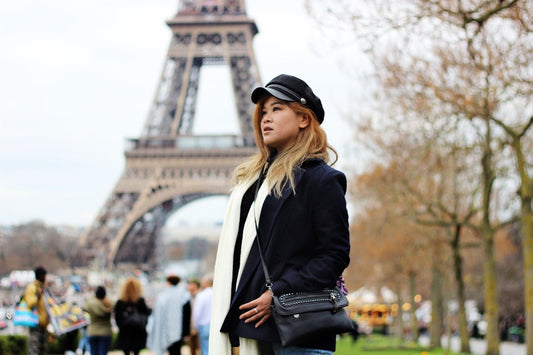 Devenez Une Icône Avec Le Look Parisien Féminin: Un Guide Pratique - parlezmode.com