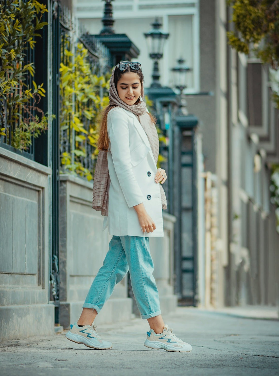 La Mode Française Dévoilée: Vêtements Indispensables Pour Un Style Parisien Épuré - parlezmode.com