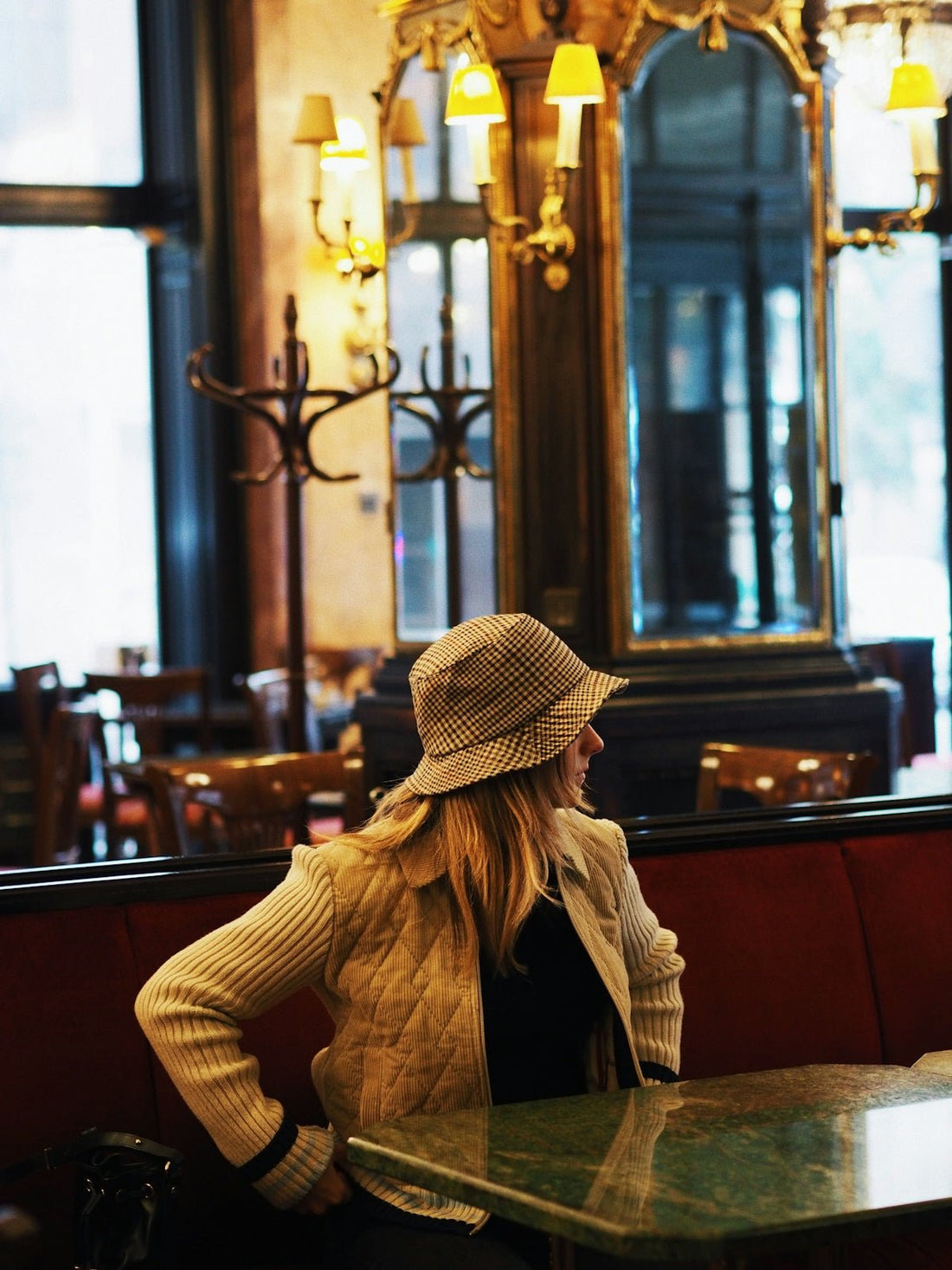 Les Astuces Pour Un Look Élégant Avec Des Vêtements Adequats Pour Femme - parlezmode.com